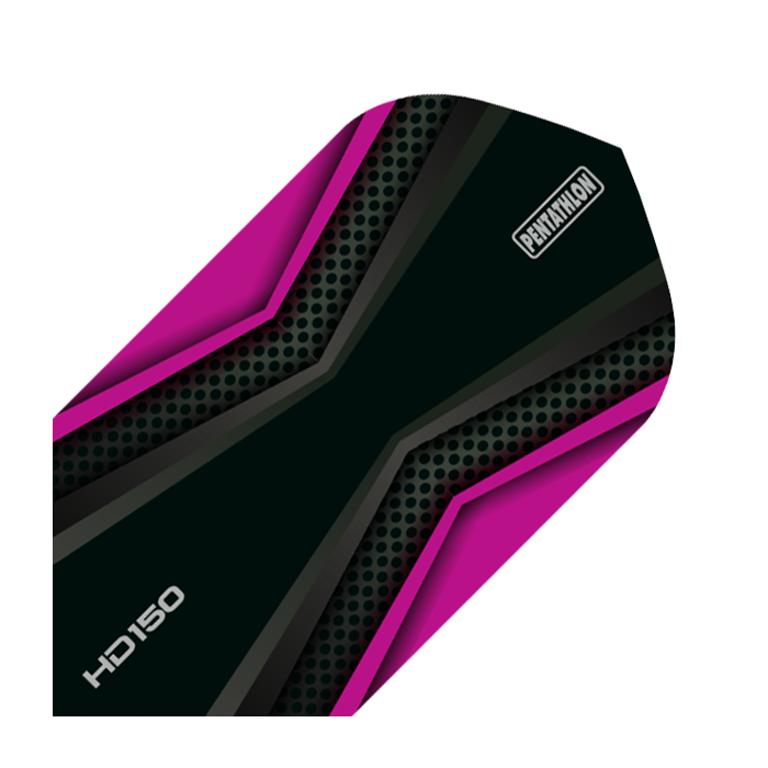 HD-38-HD150-Pentathlon-Magenta-Black-Flights Das Bild zeigt das Produkt "HD 150 Pentathlon Flights Black/Magenta Slim". Es ist ein schlanker Dartflight in Schwarz mit magentafarbenen Akzenten und dem Aufdruck "PENTATHLON" sowie "HD150".