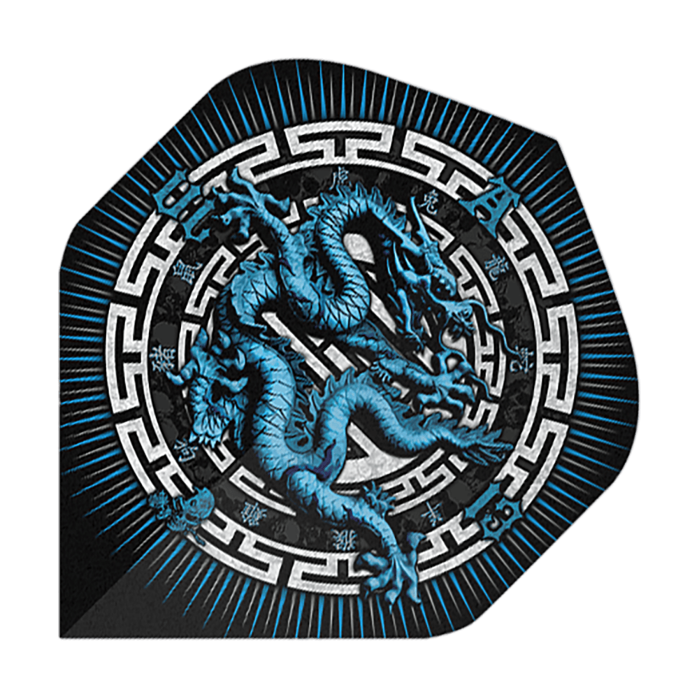 Alchemy Year Of The Dragon No2 Standard Flights Das Bild zeigt das Produkt "Alchemy Year Of The Dragon No2 Standard Flights". Auf dem Flight ist ein blauer Drache in einem dekorativen, kreisförmigen Muster abgebildet.