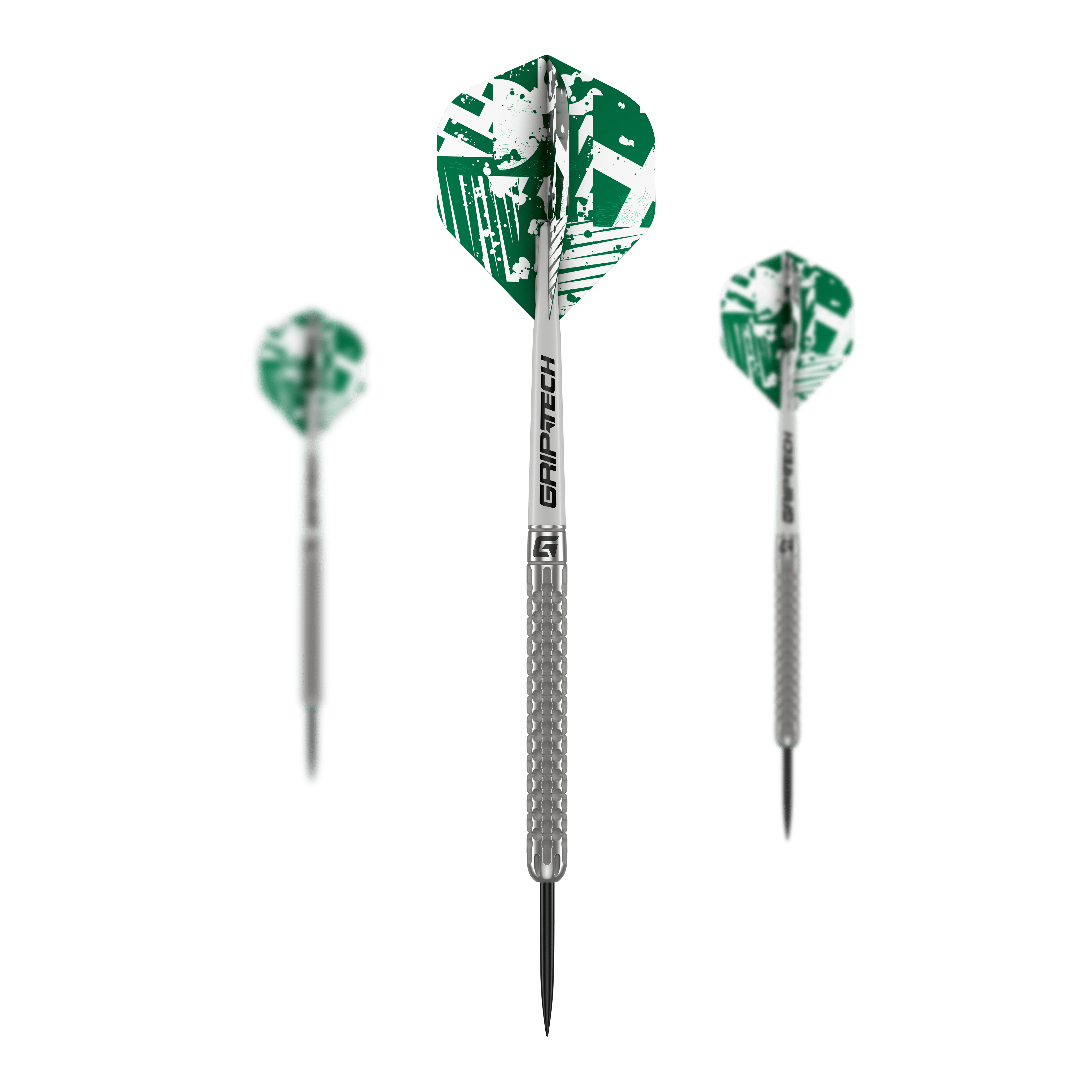 Fléchettes GOAT Fairway V1 en acier tungstène Das Bild zeigt drei GOAT Fairway V1 Tungsten Steeldarts mit grünen und weißen Flights. Die Darts haben silberne Griffe mit strukturiertem Muster und schwarzer Spitze.