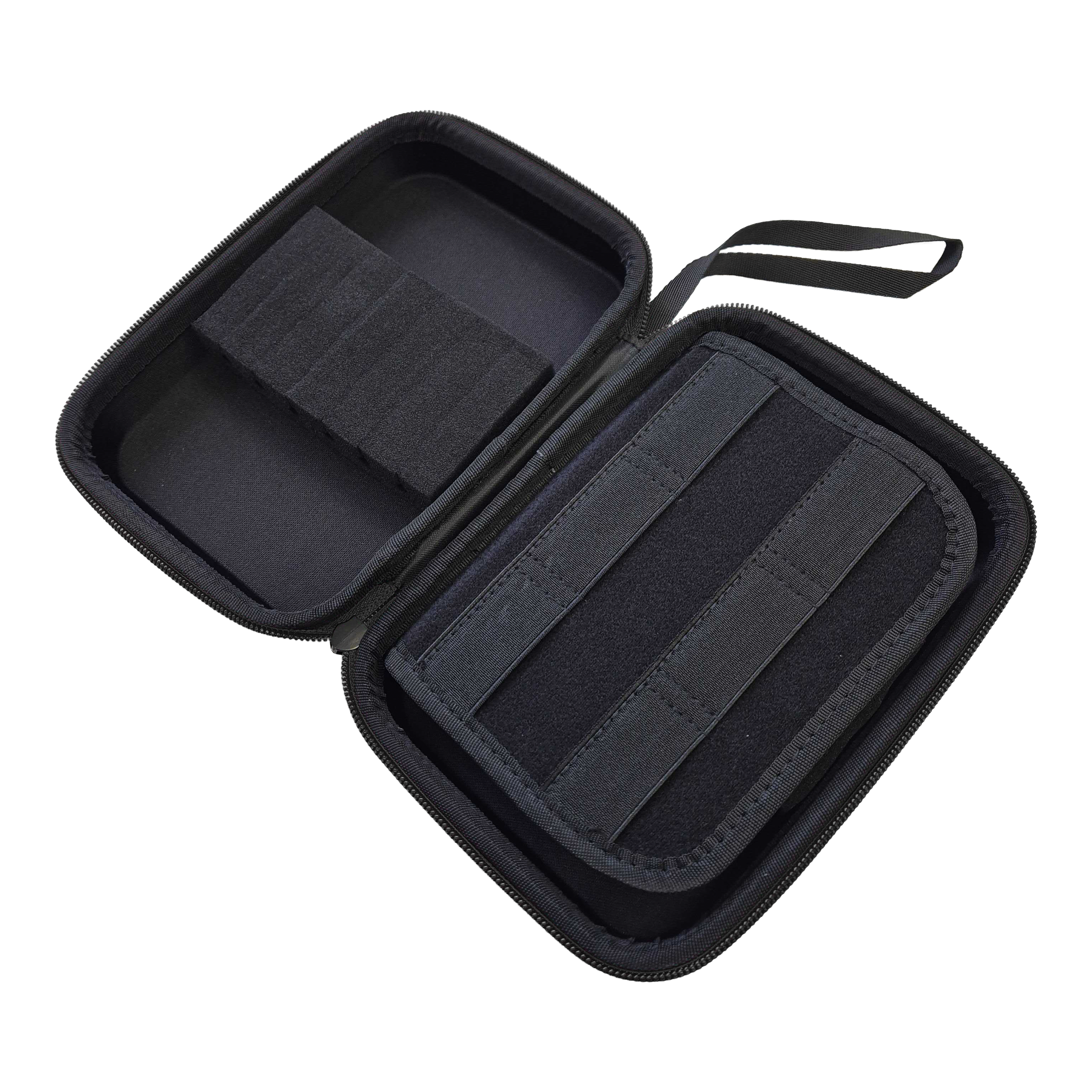 Electric Callboy Tanzneid Album Version Dartcase - Bleu Das Bild stellt das Electric Callboy Tanzneid Album Version Dartcase - Blau dar. Es eignet sich für den Transport von Dartzubehör.
