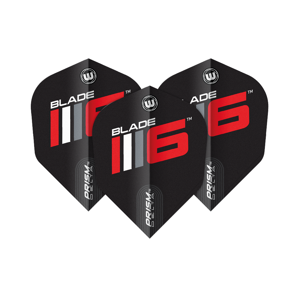 Voli Winmau Prism Delta Blade 6 No6 Das Bild zeigt drei schwarze Dart-Flights mit der Aufschrift „BLADE 6“ in Rot und Weiß. Unten auf den Flights steht „PRISM DELTA“.