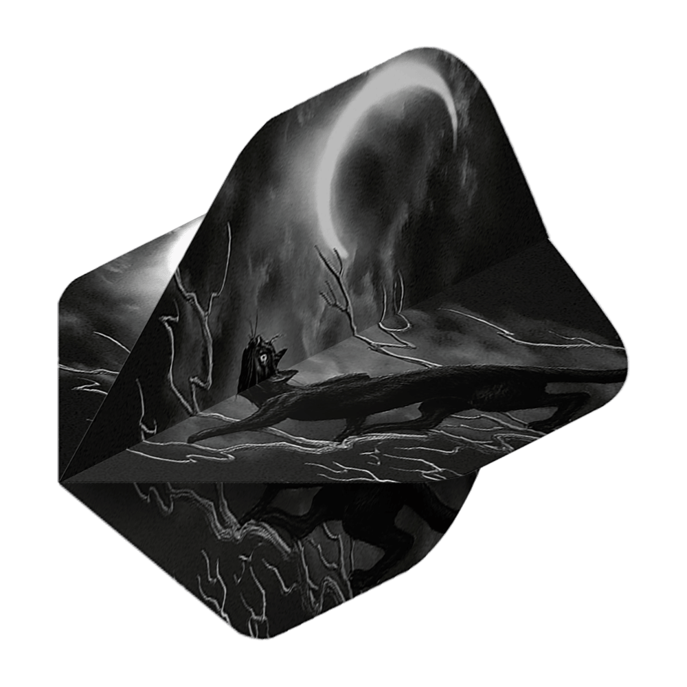 Alchemy Minnaloushe No2 Standard Flights Das Bild zeigt die Alchemy Minnaloushe No2 Standard Flights mit einem dunklen, mystischen Design. Im Vordergrund sind eine schwarze Katze, kahle Äste und ein leuchtender Halbmond zu sehen.