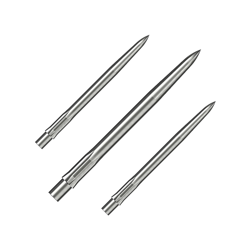 Auf dem Bild sind drei silberne, glatte Stahlspitzen für Dartpfeile zu sehen. Sie sind ordentlich nebeneinander angeordnet und haben eine Länge von 32 mm.