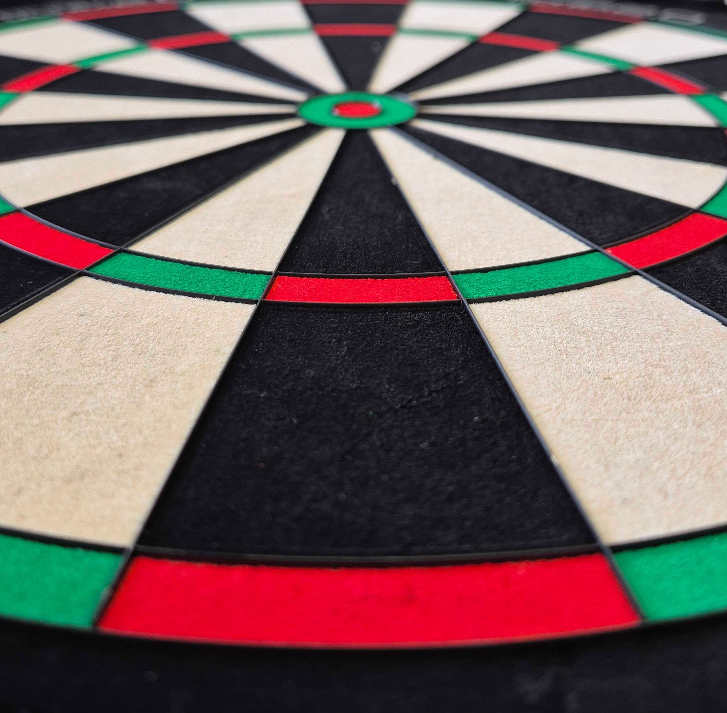 Ocelový terč Unicorn Eclipse Ultra 2.0 Ein weiteres Bild des Unicorn Eclipse Ultra 2.0 Steeldartboards ist zu sehen. Alle Spielfelder sind deutlich.