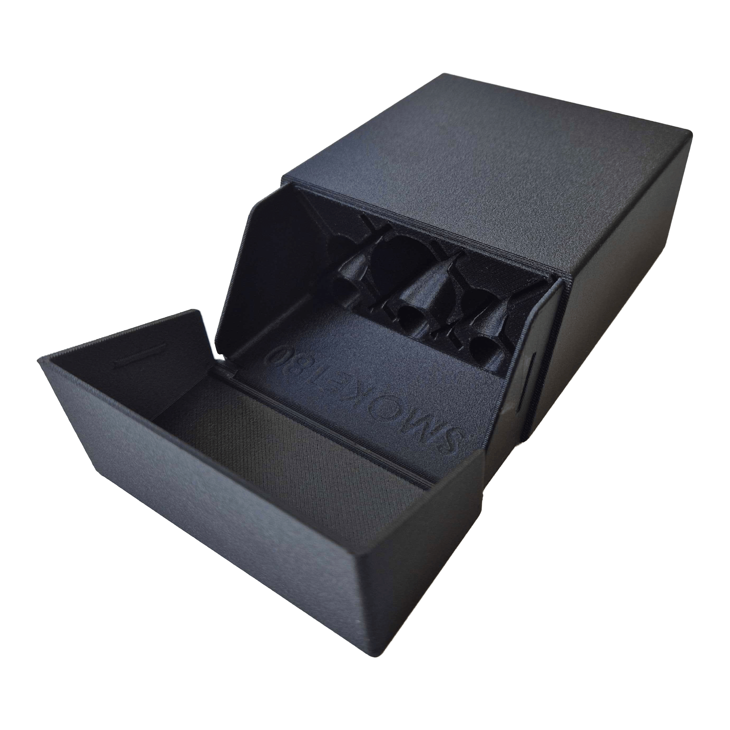 Smoke 180 Dartcase mit eigenem Design - Schwarz Nahaufnahme des Smoke 180 Dartcase mit individuellem Design in Schwarz. Die Verschluss-Mechanik ist erkennbar.