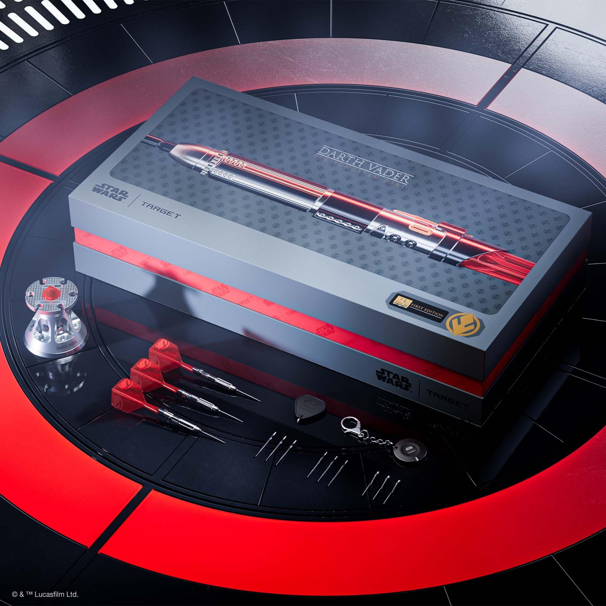 Abgebildet sind die Target Star Wars Darth Vader Light Saber Limited Edition Steeldarts - 24g. Die Dartpfeile sind im Stil des Lichtschwerts von Darth Vader gestaltet.