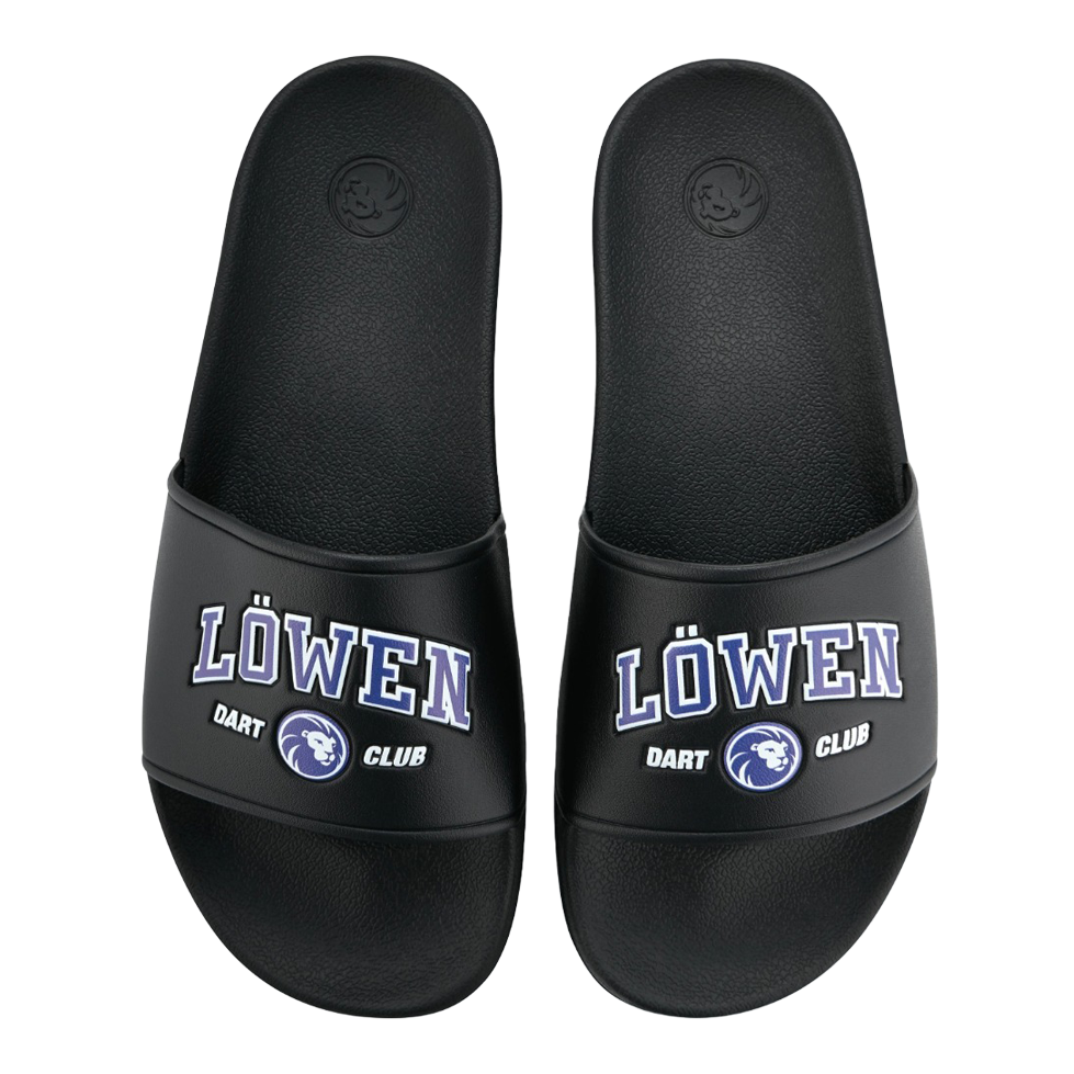 Löwen Kollektion DARTIletten Abgebildet sind Löwen Kollektion DARTIletten Schuhe. Diese Schuhe sind Teil einer limitierten Kollektion für Dartfans.