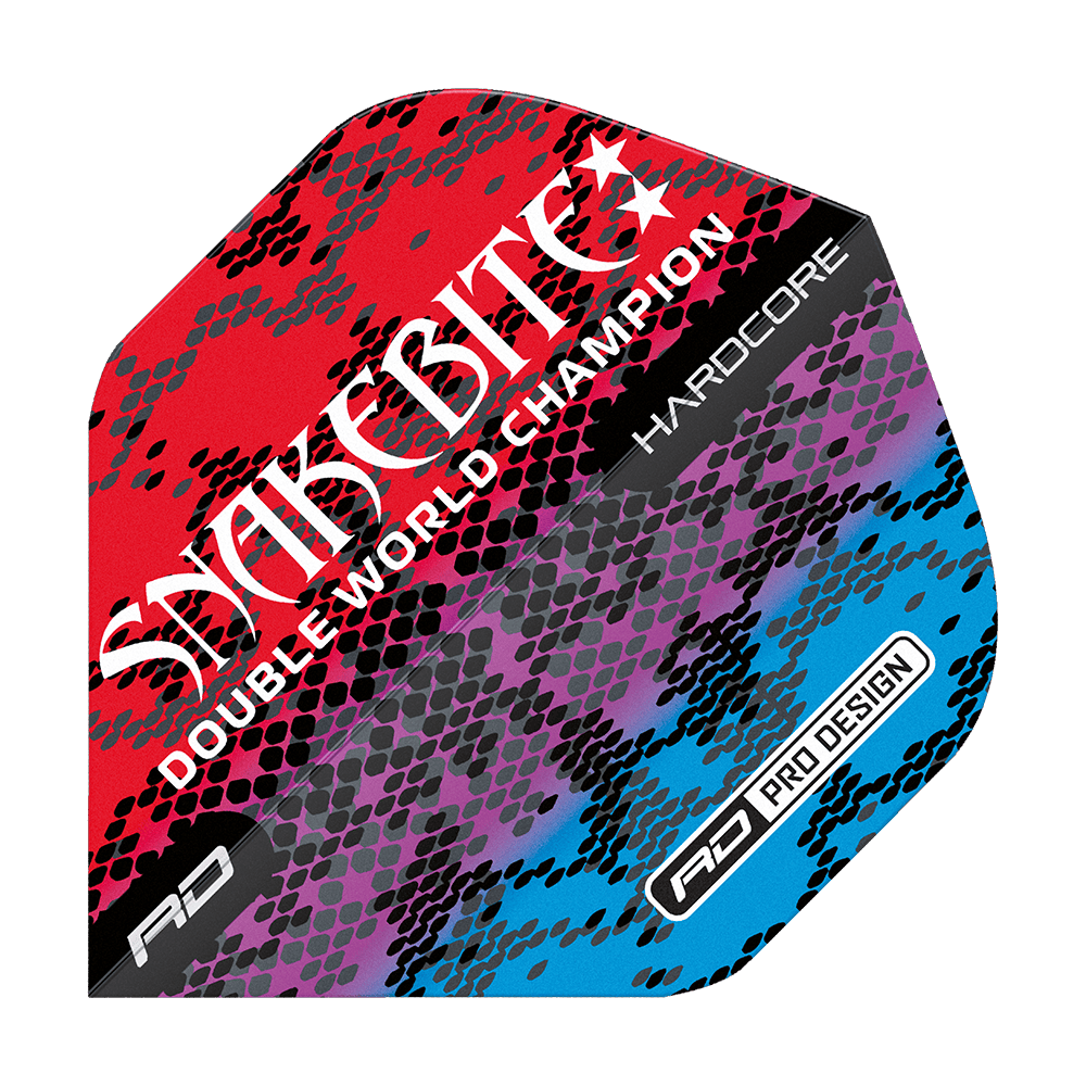 TF6843_Red_Dragon_Hardcore_Peter_Wright_Snakebite_Multi_Snakeskin_Red_Standard_Flights_1vHsUSH9I9teWi Das Bild zeigt einen Dartflight mit einem bunten Schlangenhautmuster in Rot, Lila und Blau. Auf dem Flight steht in weißer Schrift "Snakebite Double World Champion Hardcore RD Pro Design".