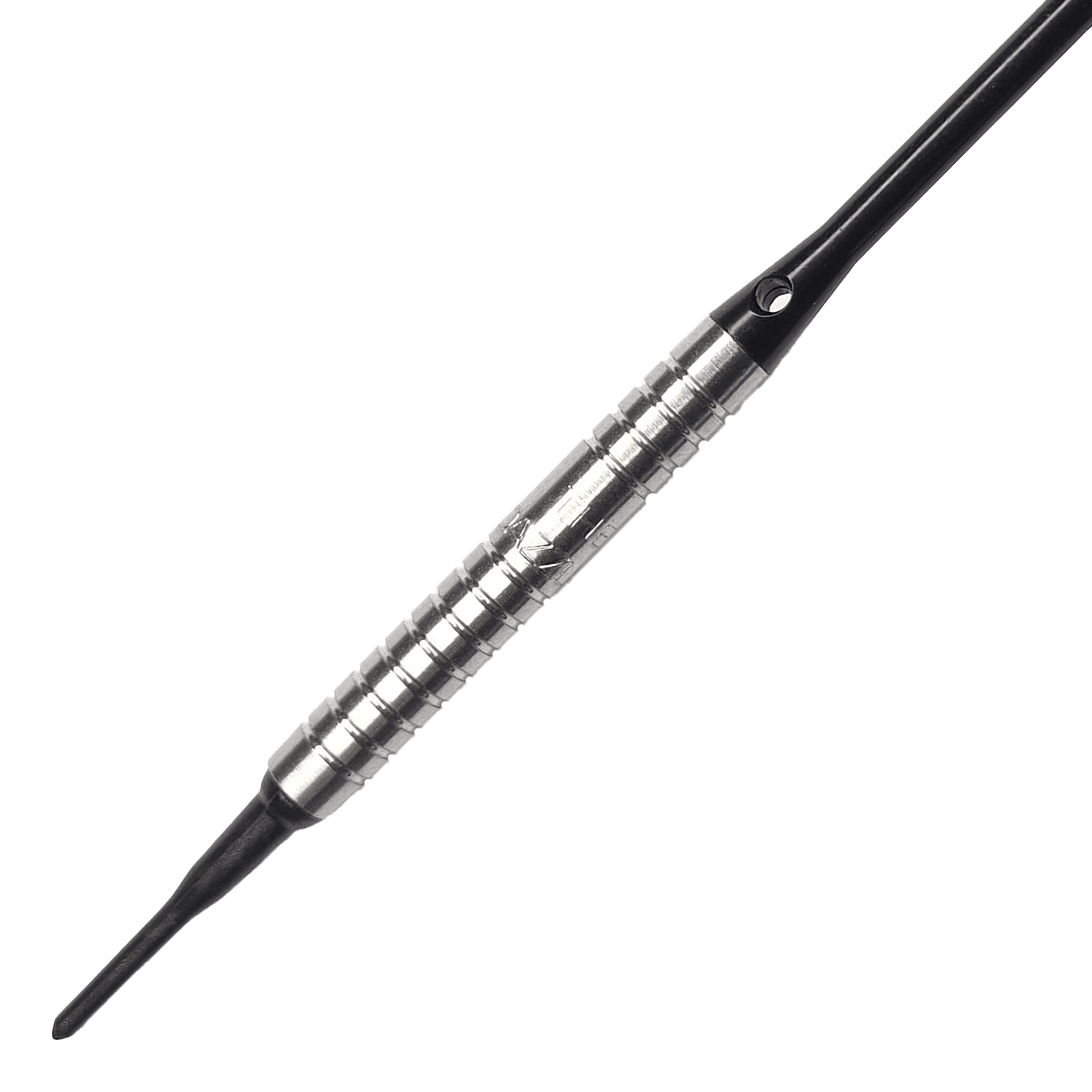 Dardos blandos McDart 85 Tungsteno V15 - 16,5 g Das Bild zeigt einen McDart 85er Tungsten V15 Softdart mit einem Gewicht von 16,5g. Der Dart hat eine silberne, geriffelte Barrel und schwarze Spitzen sowie Schaft.