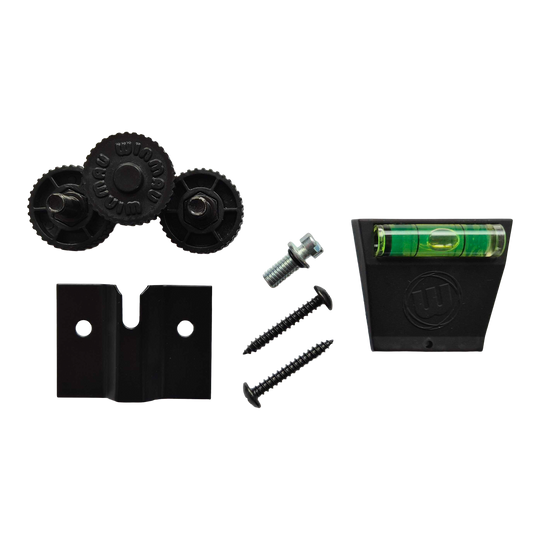 Winmau Blade X Fixing Set Wandbefestigung Das Foto zeigt das Winmau Blade X Fixing Set Wandbefestigung. Es handelt sich um eine Wandhalterung für Dartboards.