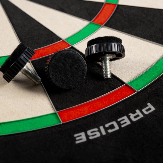Precise 180 Endorphine Steeldartboard mit Nummernring - Infinity Blue Hier wird das Precise 180 Endorphine Steeldartboard mit Nummernring in Weiß dargestellt. Das Produkt ist speziell für Dartsportler entwickelt worden.