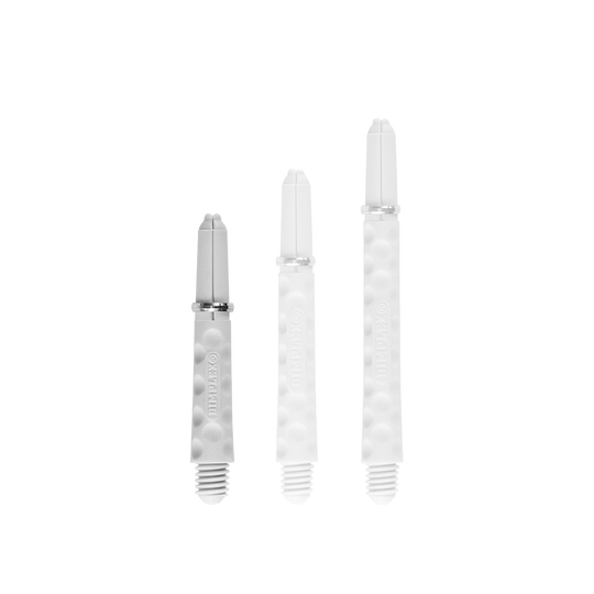 Harrows Dimplex Shafts – bílá Das Bild zeigt drei weiße Dartschäfte in unterschiedlichen Längen. Sie haben eine strukturierte Oberfläche und einen Schraubgewinde am unteren Ende.