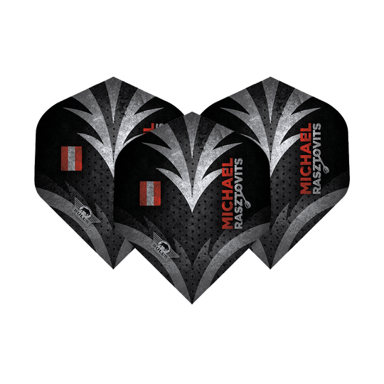 BU50860_Bulls_Powerflite_Rasto_Erode_No6_Flights_19euImNdMjtaFB Das Bild zeigt drei Dart-Flights mit schwarzem und silbernem Design. Auf den Flights steht der Name "Michael Rasztovits" in roter und weißer Schrift.