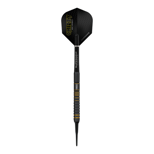 Fléchettes souples Dave Chisnall Chizzy Series 3 de Harrow Dieses Bild zeigt einen Harrows Dave Chisnall Chizzy Series 3 Softdart. Der Dartpfeil ist schwarz mit gelben Akzenten und trägt den Schriftzug "CHIZZY" auf dem Flight.