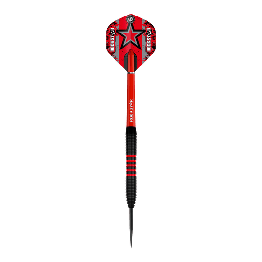 Šipky Winmau Joe Cullen Brass Steeldarts - 20g Das Bild zeigt einen Winmau Joe Cullen Brass Steeldart mit einem Gewicht von 20g. Der Dart ist überwiegend rot und schwarz gestaltet und trägt die Aufschrift "Rockstar" auf dem Schaft und dem Flight.