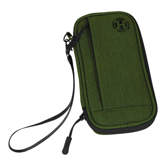 Harrows Smart Case Dartwallet Abgebildet ist eine Darttasche mit kompakter, länglicher Form. Der Reißverschluss ist sichtbar.