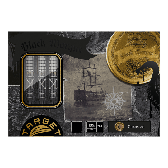 Target Japan Black Marque Chaos 2 Soft Darts - 19g Das Bild zeigt die Verpackung der "Target Japan Black Marque Chaos 2 Softdarts - 19g". Auf der Verpackung sind drei Darts, ein altes Segelschiff und ein goldener Münzaufdruck zu sehen.