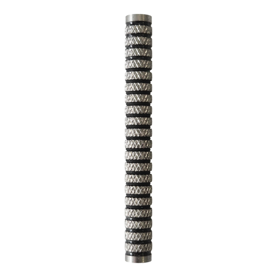 Zu sehen sind die McDart Black Ring Knurled Softdart Barrels - 18g. Das Bild illustriert das Produkt mit schwarzen Rillen für einen besseren Halt.