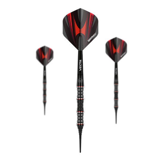 Freccette morbide Winmau Mervyn King Special Edition Das Bild zeigt drei Winmau Mervyn King Special Edition Softdarts. Die Darts haben schwarze und rote Flights sowie ein detailliertes, schwarz-silbernes Griffstück.