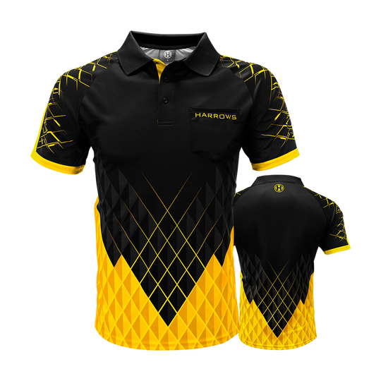 HRS-26517_Harrows_Paragon_Dartshirt_Gelb_0 Das Bild zeigt das Harrows Paragon Dartshirt in Gelb mit schwarzem und gelbem Rautenmuster. Auf der Vorderseite befindet sich ein Brusttasche mit dem Schriftzug "Harrows".