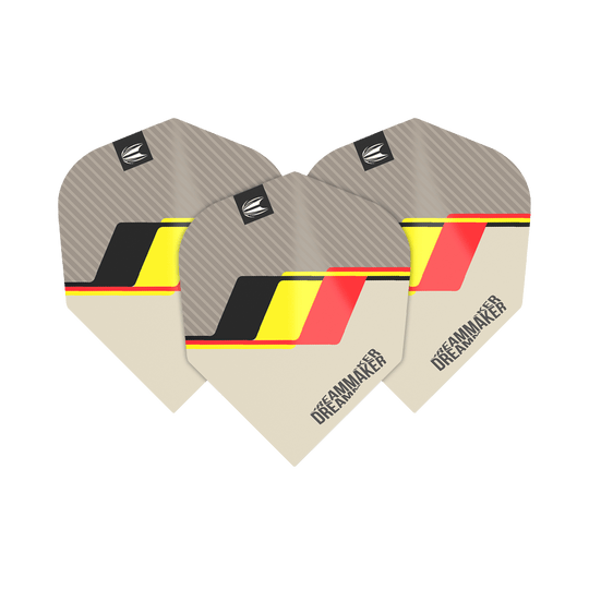 TG77_336500_Target_Pro_Ultra_Dimitri_Van_Den_Bergh_2022_No6_Flights_1Y2T6lpYnpGDcx Das Bild zeigt drei Target Pro Ultra Dimitri Van Den Bergh No6 Flights. Sie haben ein modernes Design mit den Farben Schwarz, Gelb und Rot sowie dem Schriftzug "DREAMMAKER".