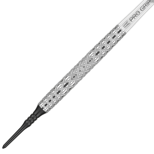 210134_Target_Nastri_10_Softdarts_2 Das Bild zeigt einen Target Nastri 10 Softdart mit einem silbernen, diamantförmig gemusterten Griff. Die Spitze des Darts ist schwarz und besteht aus Kunststoff.
