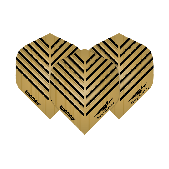 6800-114_Winmau_Daryl_Gurney_Embossed_Flights_1 Das Bild zeigt drei goldene Dartflights mit schwarzen, V-förmigen Linien. Auf den Flights stehen die Namen "Winmau" und "Daryl Gurney".