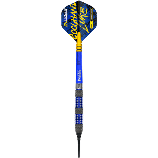 RD2563_Red_Dragon_Luke_Humphries_TX2_Atomised_Softdarts_1xvhtmXX0hvoVu Der Bild zeigt einen Red Dragon Luke Humphries TX2 Atomised Softdart mit einem Gewicht von 18g. Der Dart hat blaue und gelbe Akzente sowie eine schwarze Spitze.