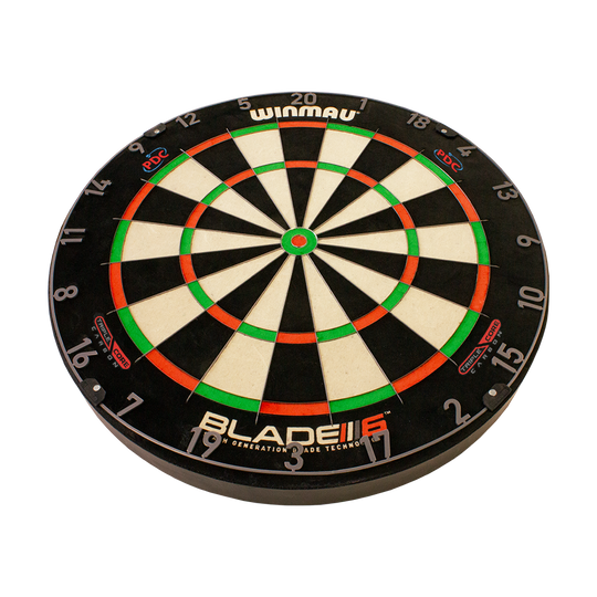 3032_Winmau_Blade_6_TripleCore_Steeldartboard_2_PDC Winmau Blade 6 Triple Core Steeldartboard in runder Form. Die Aufteilung der Segmente ist gut erkennbar.