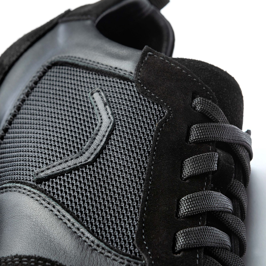 Chaussures à fléchettes en cuir textile Triple20 - Noir