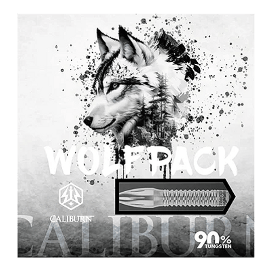 Ocelové šipky Caliburn Wolfpack W4 - 20g Das Bild zeigt die Verpackung der Caliburn Wolfpack W4 Steeldarts mit einem Wolf-Design. Auf der Verpackung steht, dass die Darts 20g wiegen und aus 90% Tungsten bestehen.