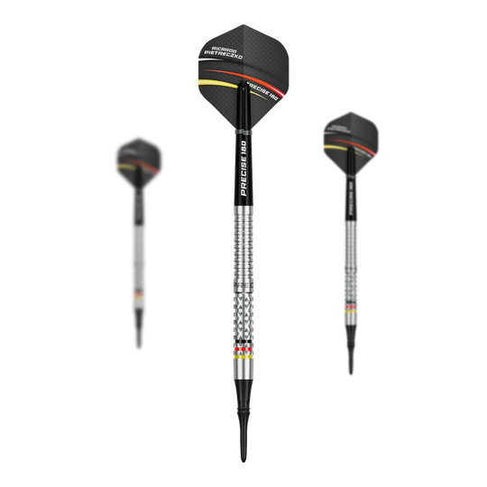 Šipky Precise 180 Ricardo Pietreczko GEN1 měkké Hier sind die Precise 180 Ricardo Pietreczko GEN1 Softdarts als Set abgebildet. Die Darts sind für präzises Spielen entwickelt.