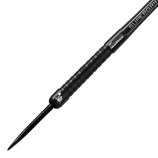 Harrows Supergrip Black-Edition Steeldarts Das Bild zeigt einen schwarzen Steeldart der Marke Harrows aus der Supergrip Black-Edition. Der Dart hat ein geriffeltes Griffstück und ein elegantes, komplett schwarzes Design.