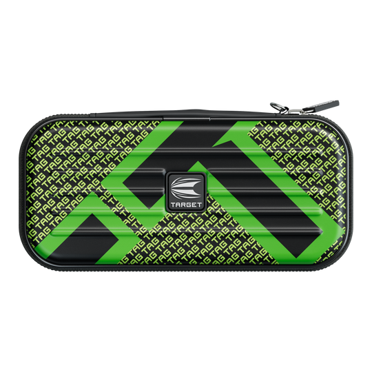 Étui à fléchettes Target Takoma TAG Das Bild zeigt ein Dartcase mit einem auffälligen grünen und schwarzen Design. In der Mitte befindet sich ein Logo mit der Aufschrift "TARGET".