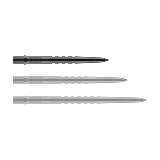 Puntas de dardos Mission Caliburn EVO - Ranuradas - Negras Auf dem Bild sind drei schwarze, gerillte Steeldartspitzen zu sehen. Sie liegen parallel nebeneinander auf einem transparenten Hintergrund.