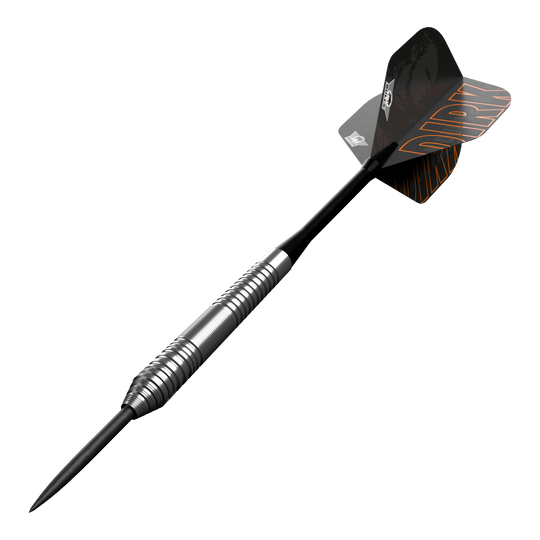 Dies ist ein Steeldart aus der Serie "Bulls NL Dirk Van Duijvenbode 80". Der Dart hat ein silbernes, geriffeltes Barrel und schwarze Flights mit orangefarbener Aufschrift.