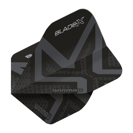 Winmau Prism Delta Blade X Metallic Black No2 Standard Flights wird gezeigt. Ein Dartflugblatt in metallischem Schwarz, Standardgröße Nummer 2.