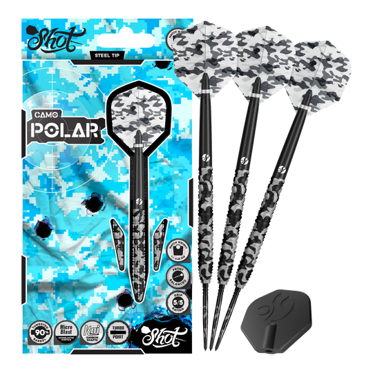 Shot Camo Polar Turbo Point Steeldarts sind Dartpfeile im Tarnmuster. Sie liegen nebeneinander auf hellem Hintergrund.