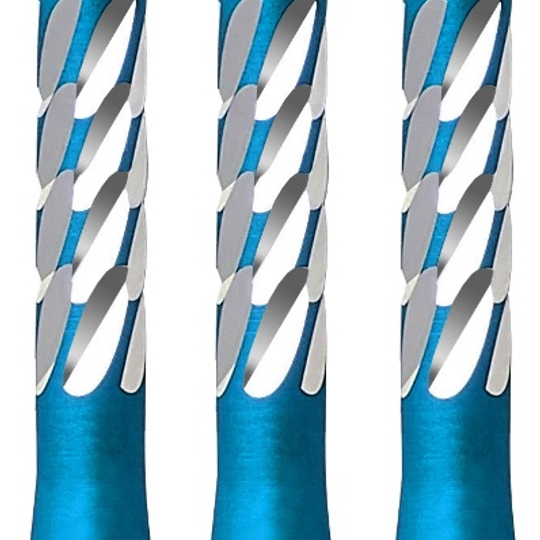 78991-Unicorn-Premier-Shaft-Blue-Short Das Bild zeigt drei blaue Aluminium Dartschäfte der Marke Unicorn Premier. Sie haben ein silbernes Rillenmuster und ein Loch am unteren Ende.