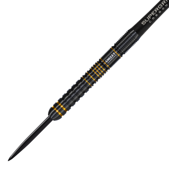 Stalowe lotki Harrow's Dave Chisnall Chizzy Series 3 Das Bild zeigt den Harrows Dave Chisnall Chizzy Series 3 Steeldart. Der Dart ist schwarz mit goldenen Akzenten und hat eine geriffelte Oberfläche für besseren Halt.