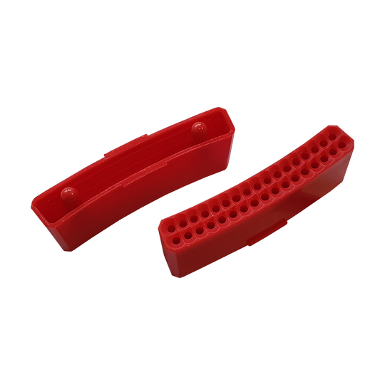 Auf dem Bild sind zwei rote Ersatzfelder für das Granboard 132 zu sehen. Sie haben mehrere kleine Löcher und sind gebogen geformt.
