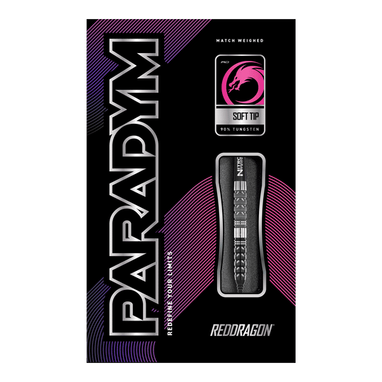Šipky Red Dragon Paradym Tapered Soft - 20g Das Bild zeigt die Verpackung der "Red Dragon Paradym Tapered Softdarts - 20g". Die Verpackung ist schwarz mit auffälligen pinken und silbernen Akzenten und zeigt den Dartpfeil und das Red Dragon Logo.