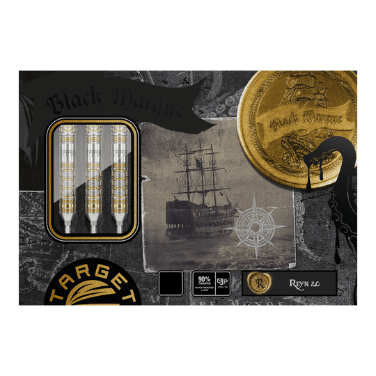 Dardos de acero Target Japan Black Marque Reyn GEN2 Die Abbildung zeigt die "Target Japan Black Marque Reyn GEN2 Steeldarts" in einer ansprechend gestalteten Verpackung. Auf der Verpackung sind drei Darts, ein Segelschiff und goldene Münzen abgebildet.