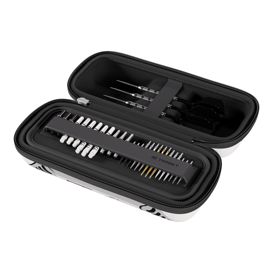Target Star Wars Boa Dartcase - Szturmowiec Gezeigt wird das Target Star Wars Boa Dartcase – Stormtrooper. Das robuste Etui schützt das Dartzubehör und sieht dabei modern aus.