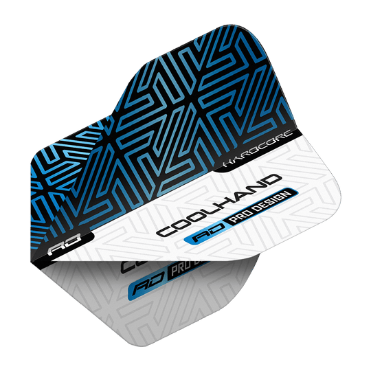 Red Dragon Hardcore Luke Humphries Modrá Bílá Prémiové Standardní Lety Das Bild zeigt die Red Dragon Hardcore Luke Humphries Blue White Premium Standard Flights. Die Flights sind blau-weiß gestaltet und tragen die Aufschrift „COOLHAND“ sowie „RD PRO DESIGN“.