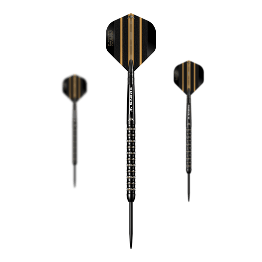 Das Bild zeigt drei Steeldarts des Modells "Mission Mike De Decker MDD Black Gold". Die Darts sind schwarz-gold gestaltet und besitzen ein modernes, auffälliges Design.