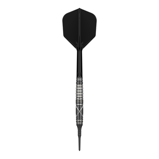Target Japan Black Marque Chaos 2 Soft Darts - 19g Das Bild zeigt einen Softdart namens "Target Japan Black Marque Chaos 2" mit einem Gewicht von 19 Gramm. Der Dart hat ein elegantes, schwarzes Design mit silbernen Akzenten am Griff.