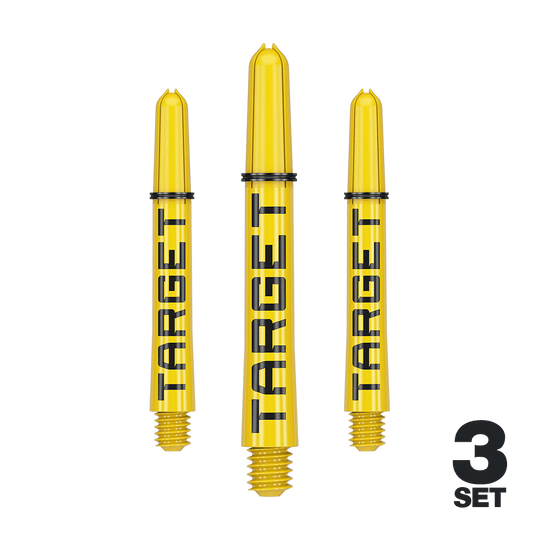 Aste Target Pro Grip TAG - 3 set - Giallo Das Bild zeigt drei gelbe Dart-Schäfte mit der Aufschrift "TARGET". Unten rechts steht "3 SET", was auf ein Set mit drei Stück hinweist.