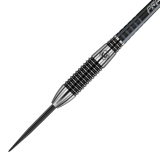 1043-24-Winmau-Blackout-Variante-2-Tungsten-Steeldarts-2 Das Bild zeigt einen Winmau Blackout Variante 2 Steeldart. Der Dartpfeil hat ein silbernes und schwarzes Design mit Rillen für besseren Halt.