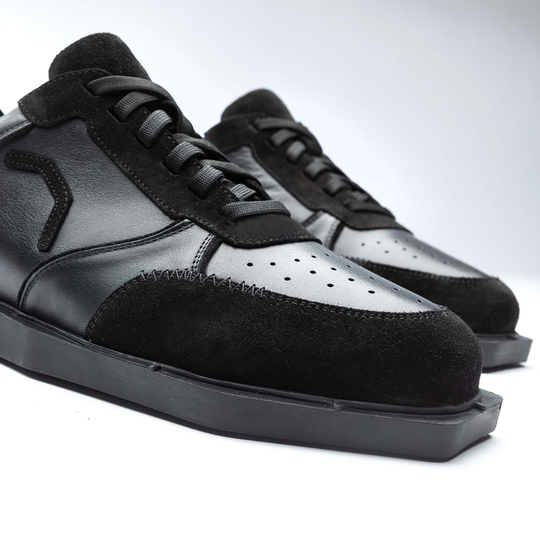 Kožené šipkové boty Triple20 – černé